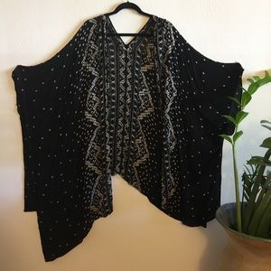 Urban Outfitters Black Printed Kimono / Shawl